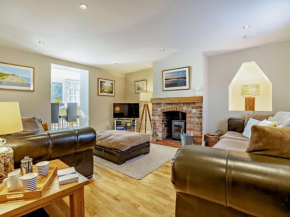 4 Bed in Docking 91588